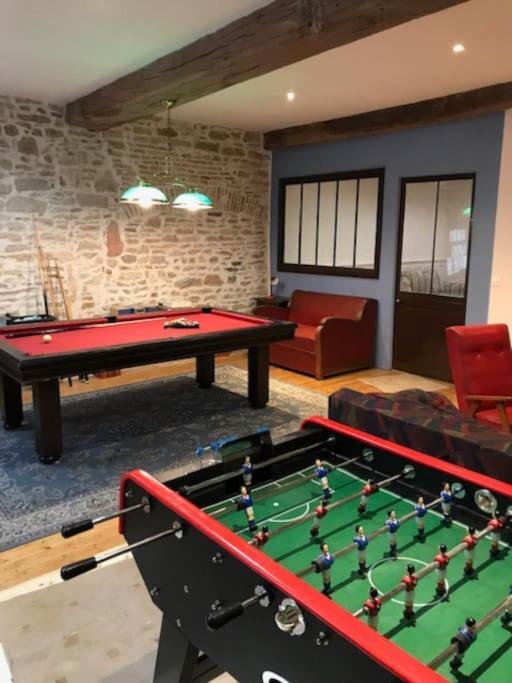 La Maison De Lea, Chambres D'Hotes De 14 Couchages Турню Экстерьер фото