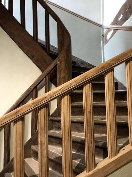 La Maison De Lea, Chambres D'Hotes De 14 Couchages Турню Экстерьер фото